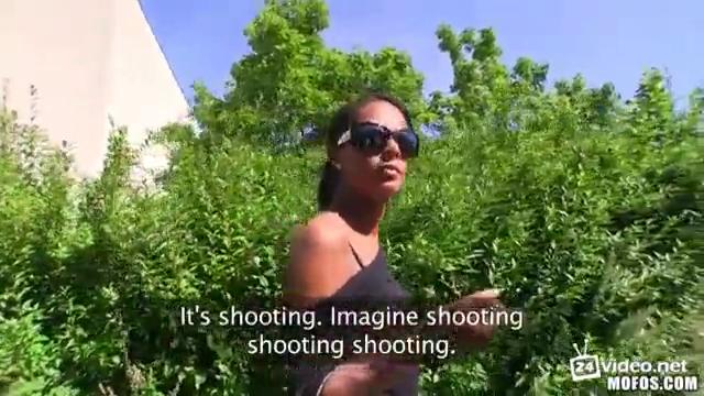 Жесткий секс на улице за деньги