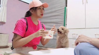 Курьерша из Азии трахается за доплату